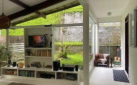 Casa beira Rio
